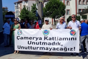 Edirne'de Yunanistan Konsolosluğu önüne 'Çamerya soykırım.