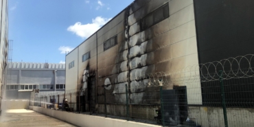 Çerkezköy'de fabrika yangını büyümeden söndürüldü