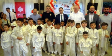 Edirne Vakıflar Bölge Müdürlüğü'nden toplu sünnet şöle