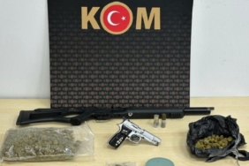 Edirne’de evinde uyuşturucu ve ruhsatsız silah ele geçirile