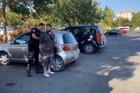 Tartıştığı arkadaşını tabancayla vurdu, polisi arayıp k