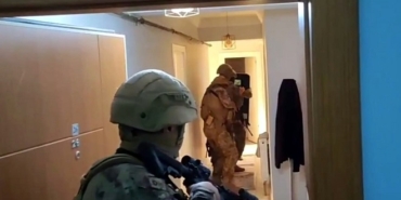 Tekirdağ’da 5 adrese uyuşturucu operasyonu: 8 şüpheli tutu