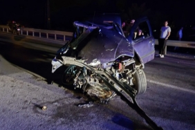 Edirne'de otomobille hafif ticari araç çarpıştı; 5 yaralı