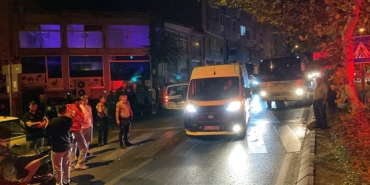 Sürücüsü kaçan otomobil, 4 araca çarptı; 2 yaralı