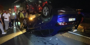 Tekirdağ'da 2 otomobil çarpıştı; 2 yaralı