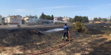 Tekirdağ'da ot yangınları söndürüldü