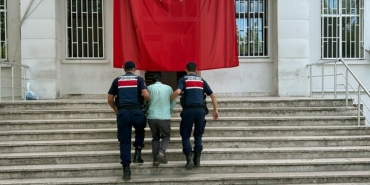 Edirne’de kesinleşmiş hapis cezası olan 2 hükümlü yakala