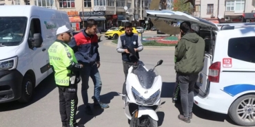 Keşan’da polisten şok uygulama: 4 gözaltı