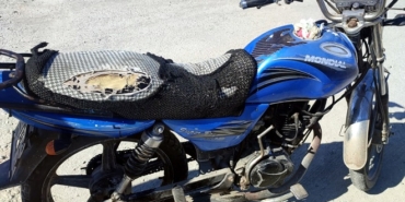 Plakasız motosikletin, ehliyetsiz ve kasksız sürücüsüne 19