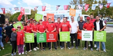 thumbnail_DÜNYA TEMİZLİK GÜNÜ TEKİRDAĞ’DA RENKLİ ETKİNLİKLERLE KUTLANDI (3)