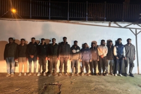 Edirne'de 13 kaçak göçmen yakalandı