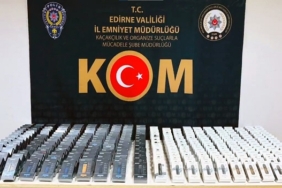 Otomobilinde 500 adet elektronik sigara ele geçirilen sürücü