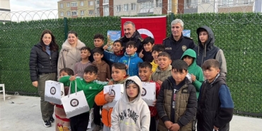 Narkotik olaylarla anılan Kore Mahallesi’nde çocuklar, geçi