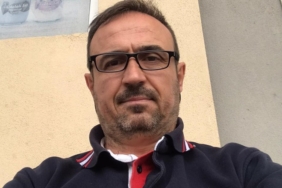 Direksiyon başında beyin kanaması geçiren servis şoförü .