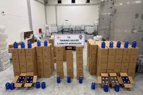 Tekirdağ'da 17 bin 815 litre etil alkol ele geçirildi