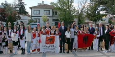 50961_manset