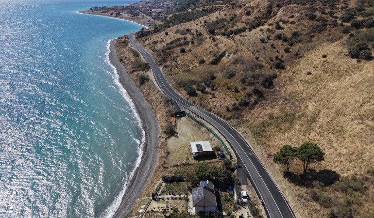 Tekirdağ'da Uçmakdere-Şarköy kara yolu etap etap yenileniyo