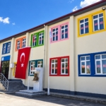 Temizlik malzemeleri karıştırılınca gaz açığa çıktı;